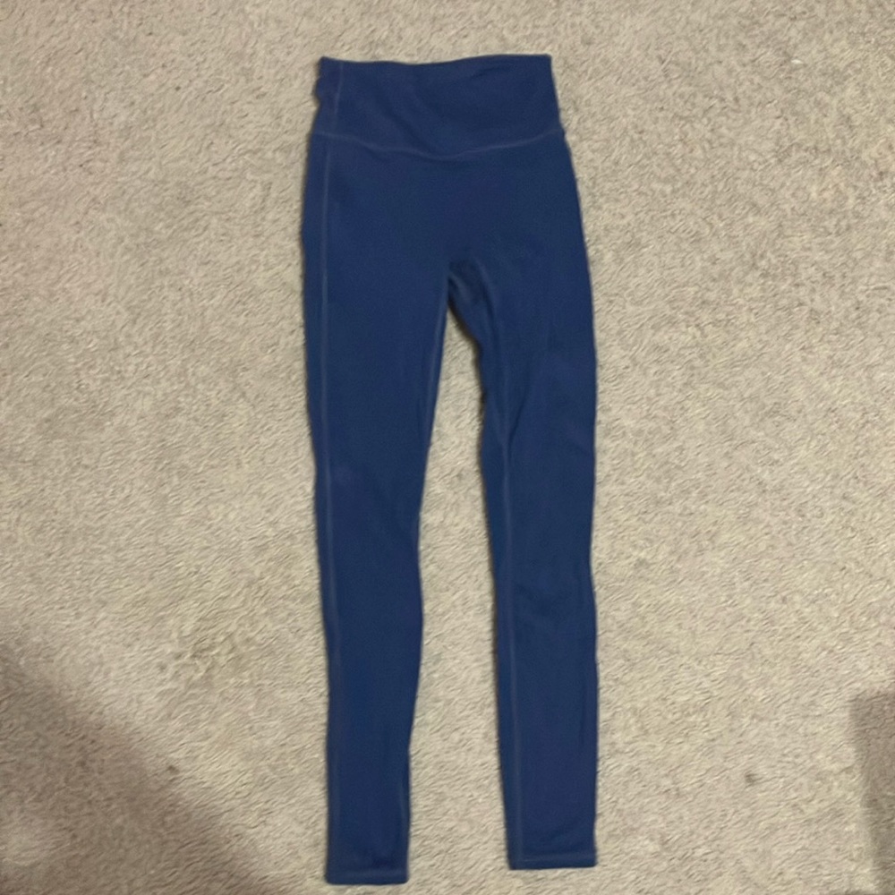 blue fabletics leggings